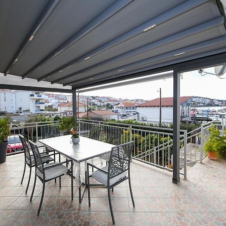 Apartments Vaska Trogir Exterior foto